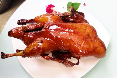 四川甜皮鴨鹵水技術(shù)培訓(xùn)哪里好？學(xué)員通過(guò)反復(fù)實(shí)際練習(xí)