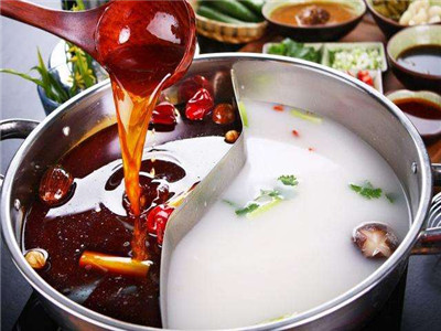 四川火鍋技能操練學(xué)校哪里一對(duì)一教育？不操控任何原材料設(shè)備