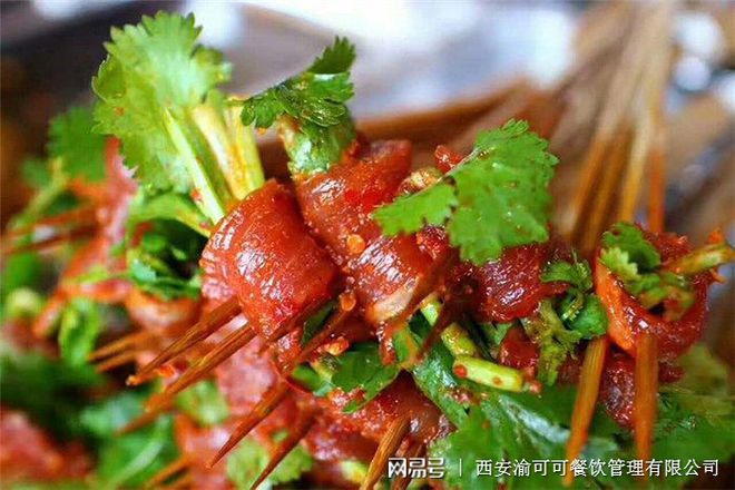 串串香培訓學校哪個好？成都哪里可以學串串香技術？
