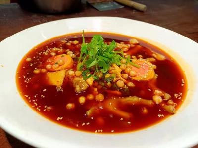 成都學(xué)冒菜哪家培訓(xùn)好？成都冒菜培訓(xùn)費(fèi)用詳解